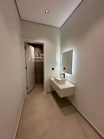 فيلا للإيجار في شارع هجرة الزهيد, حي الريان, مدينة الرياض, منطقة الرياض صورة 3