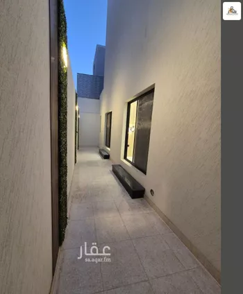 دور للبيع في شارع طارق بن شهاب, حي العارض, مدينة الرياض, منطقة الرياض صورة 2