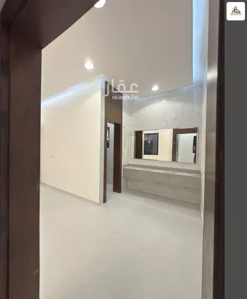 فيلا للبيع في شارع الأغلب بن عمرو, حي طيبة, مدينة الرياض, منطقة الرياض صورة 3