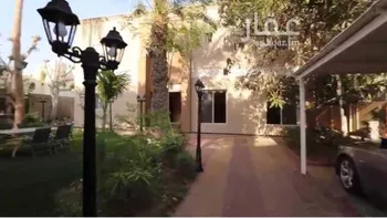 فيلا للبيع في شارع الخليفة المستعين, حي البساتين, مدينة جدة, منطقة مكة المكرمة صورة 2