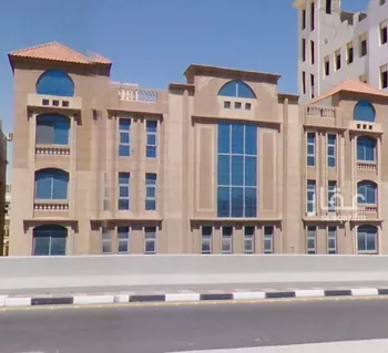 شقة للإيجار في شارع الثامن والعشرون, حي العزيزية, مدينة الدمام, المنطقة الشرقية