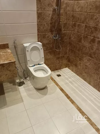 شقة للبيع في شارع ابن الشهاب, حي البندرية, مدينة الخبر, المنطقة الشرقية صورة 3