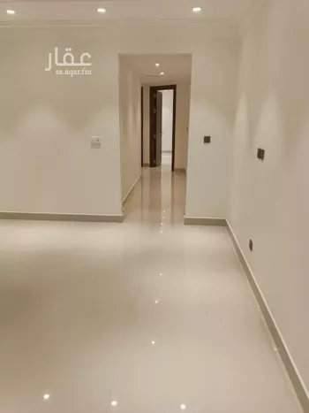شقة للبيع في شارع ابن الشهاب, حي البندرية, مدينة الخبر, المنطقة الشرقية صورة 2