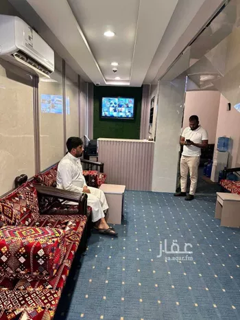 عمارة للإيجار في شارع سعفه الغافقي, حي المصانع, مدينة المدينه المنوره, منطقة المدينة المنورة صورة 4