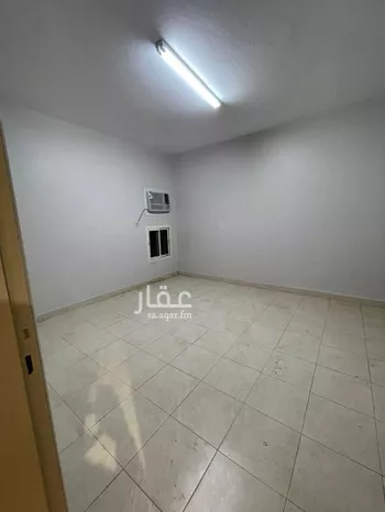 عمارة للإيجار في شارع عبدالملك بن محمد, حي السويدي, مدينة الرياض, منطقة الرياض صورة 2