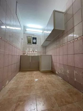 عمارة للإيجار في شارع عبدالملك بن محمد, حي السويدي, مدينة الرياض, منطقة الرياض صورة 4