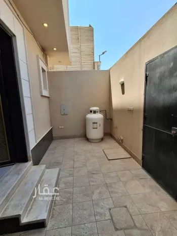 دور للإيجار في شارع المطري, حي الربوة, مدينة الرياض, منطقة الرياض صورة 2
