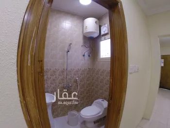 عمارة للإيجار في شارع حمزة بن محمد البجاني, حي منفوحة الجديدة, مدينة الرياض, منطقة الرياض صورة 3