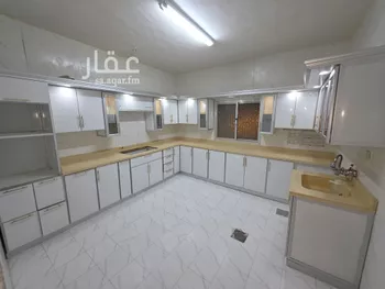 شقة للإيجار في شارع ابي حنيفه, حي العريجاء الأوسط, مدينة الرياض, منطقة الرياض صورة 2