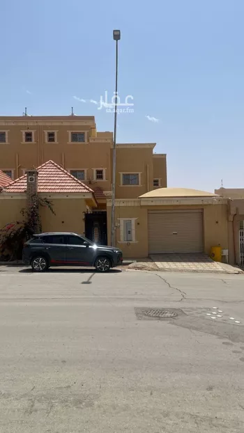 فيلا للبيع في شارع عبدالله سليمان السلمان, حي الشفاء, مدينة عنيزه, منطقة القصيم