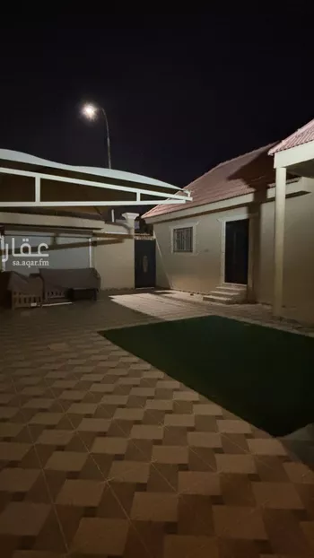 فيلا للبيع في شارع عبدالله سليمان السلمان, حي الشفاء, مدينة عنيزه, منطقة القصيم صورة 2