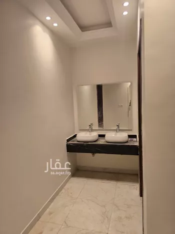 فيلا للإيجار في شارع عبدالكريم الهندي, حي عكاظ, مدينة الرياض, منطقة الرياض صورة 5
