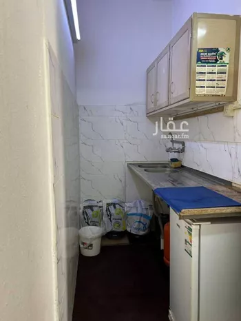 فيلا للإيجار في شارع الحسن بن محمد, حي السويدي الغربي, مدينة الرياض, منطقة الرياض صورة 2