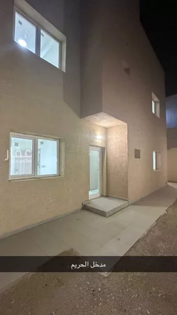 فيلا للإيجار في شارع 10819544, حي المنصورة, مدينة خميس مشيط, منطقة عسير صورة 2