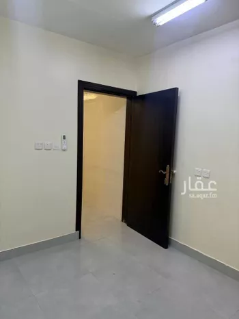 شقة للإيجار في شارع يوسف القرطبي, حي الربوة, مدينة الرياض, منطقة الرياض صورة 4
