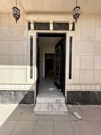 فيلا للبيع في شارع رقم 206, حي ظهرة لبن, مدينة الرياض, منطقة الرياض صورة 2