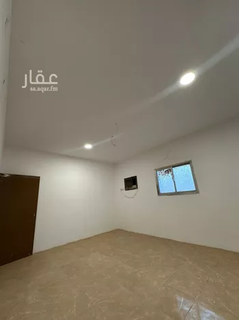 فيلا للبيع في شارع شارع معاذ بن جبل, حي المرقب, مدينة الخبراء والسحابين, منطقة القصيم صورة 4