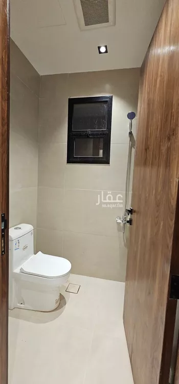 دور للبيع في شارع لقاح, حي عكاظ, مدينة الرياض, منطقة الرياض صورة 4