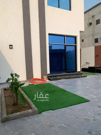 فيلا للبيع في حي الورود, مدينة صامطه, منطقة جازان