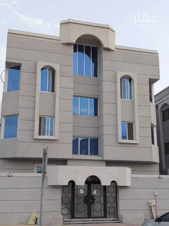 عمارة للبيع في شارع اشجع السلمي, حي المريكبات, مدينة الدمام, المنطقة الشرقية