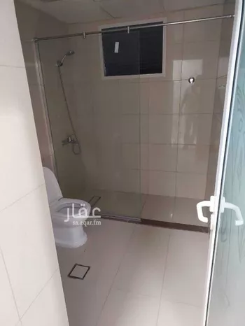 شقة للإيجار في شارع اشجع السلمي, حي المريكبات, مدينة الدمام, المنطقة الشرقية صورة 2