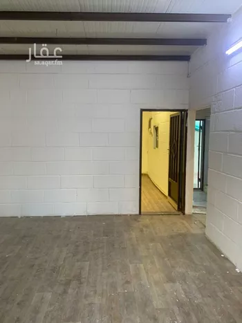 عمارة للإيجار في شارع كراتشي, حي الملك فيصل, مدينة الرياض, منطقة الرياض