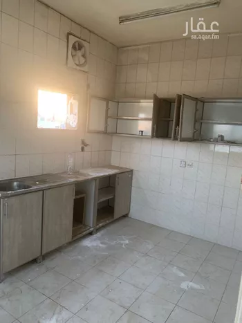 عمارة للإيجار في شارع كراتشي, حي الملك فيصل, مدينة الرياض, منطقة الرياض صورة 5