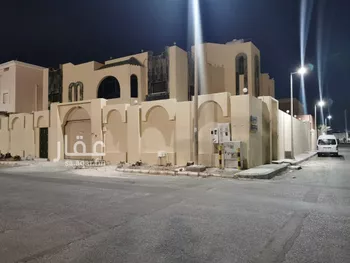 فيلا للإيجار في شارع الحسن بن حمزه, حي البساتين, مدينة جدة, منطقة مكة المكرمة صورة 2