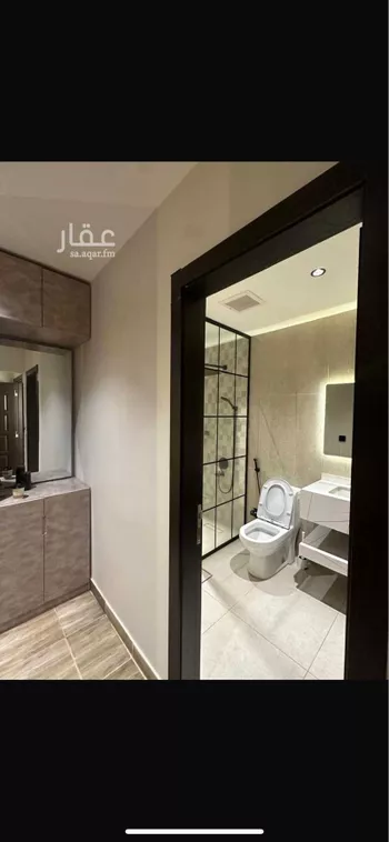 فيلا للإيجار في شارع محمد أمين فودة ، حي مطار الملك خالد الدولي ، الرياض ، منطقة الرياض صورة 3
