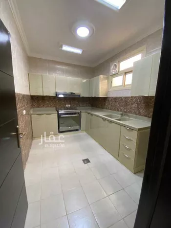 شقة للإيجار في شارع الشيخ ناصر بن سرحان بن منيخر, حي الحمراء, مدينة الرياض, منطقة الرياض صورة 5