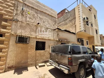 دور للبيع في شارع القتاد, حي عتيقة, مدينة الرياض, منطقة الرياض