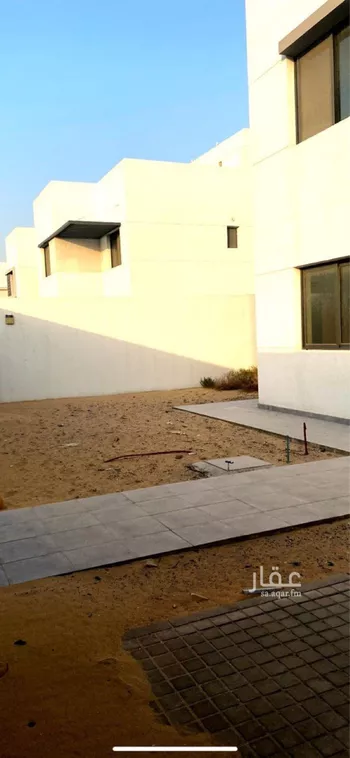 فيلا للإيجار في شارع الاصدقاء, حي الإسكان الجنوبي, مدينة الدمام, المنطقة الشرقية صورة 3