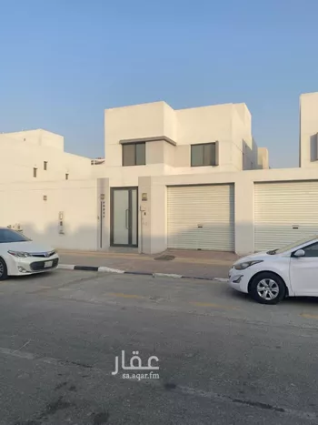 فيلا للإيجار في شارع الاصدقاء, حي الإسكان الجنوبي, مدينة الدمام, المنطقة الشرقية
