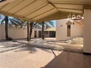 فيلا للبيع في شارع شــارع اليـرمـوك 5, مدينة مدينه الجبيل الصناعيه, المنطقة الشرقية صورة 5