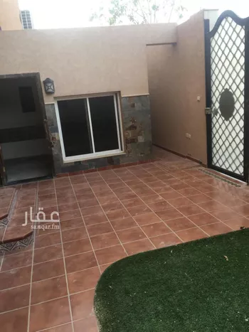 فيلا للإيجار في شارع القرينات, حي الندى, مدينة الرياض, منطقة الرياض صورة 2