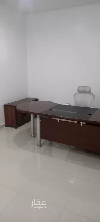 مكتب تجاري للإيجار في شارع الوادي, حي لبن, مدينة الرياض, منطقة الرياض صورة 3