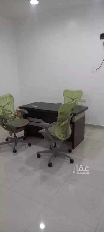 مكتب تجاري للإيجار في شارع الوادي, حي لبن, مدينة الرياض, منطقة الرياض صورة 4