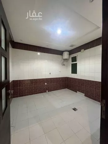 شقة للبيع في شارع لاهور, حي ظهرة لبن, مدينة الرياض, منطقة الرياض صورة 3