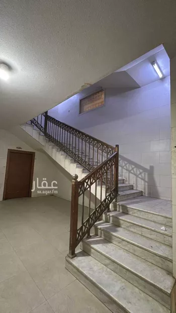 عمارة للبيع في شارع عنيزة, حي الروابي, مدينة الرياض, منطقة الرياض صورة 2