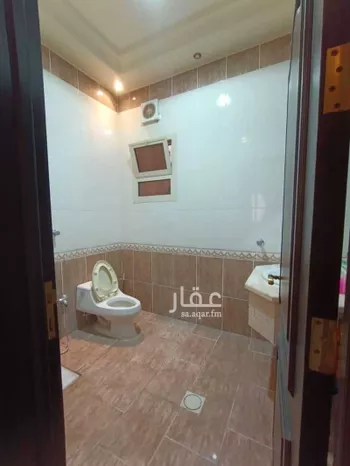 فيلا للبيع في شارع أبي بدية, حي السعادة, مدينة الرياض, منطقة الرياض صورة 5