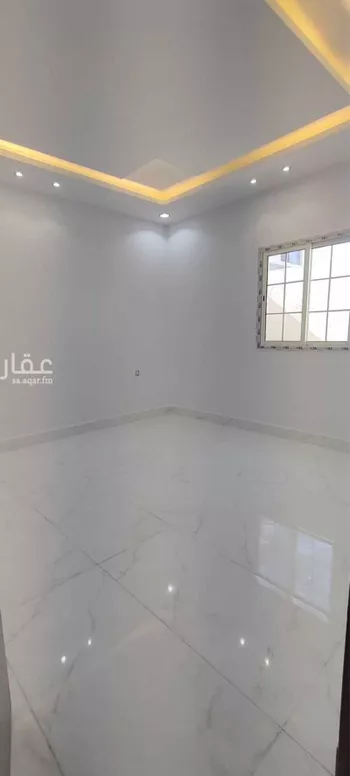 دور للبيع في شارع الملك عبدالله 213, حي الملك عبدالله, مدينة شقراء, منطقة الرياض صورة 2