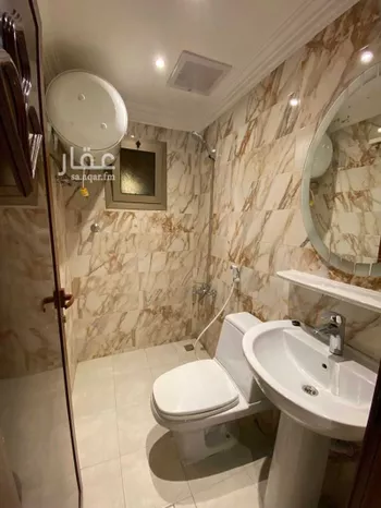 عمارة للإيجار في شارع ابو المجد, حي الراكة الجنوبية, مدينة الخبر, المنطقة الشرقية صورة 5