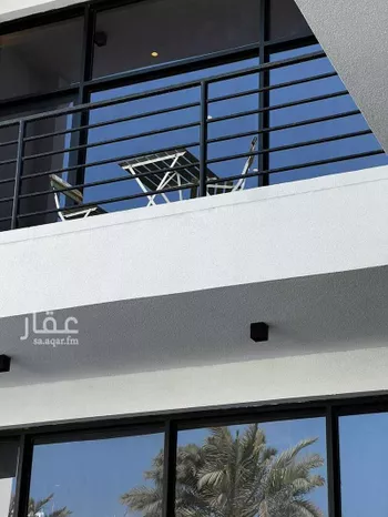 فيلا للبيع في شارع طريق الخبر _ سلوى الساحلي, حي شاطئ نصف القمر, مدينة الدمام, المنطقة الشرقية صورة 2