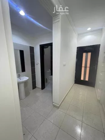 دور للإيجار في شارع حراء, حي السعادة, مدينة الرياض, منطقة الرياض صورة 2
