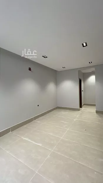 فيلا للبيع في شارع خيمر, حي عكاظ, مدينة الرياض, منطقة الرياض صورة 3