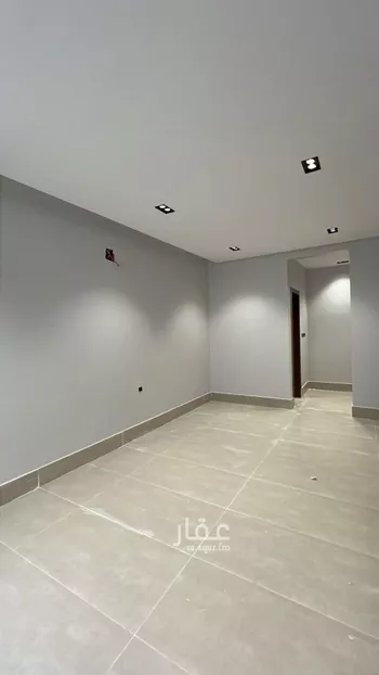 فيلا للبيع في شارع يعقوب بن أبي الفضل, حي عكاظ, مدينة الرياض, منطقة الرياض صورة 3