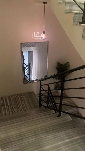 فيلا للبيع في شارع ابن الجارود, حي مطار الملك خالد الدولي, مدينة الرياض, منطقة الرياض صورة 2