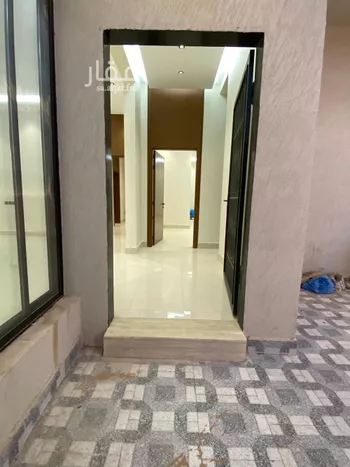 فيلا للبيع في شارع قيس بن الملوح, حي الرمال, مدينة الرياض, منطقة الرياض صورة 2