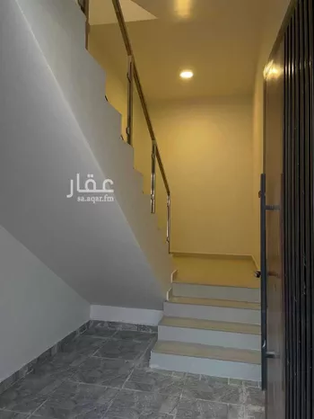 دور للبيع في شارع رقم 151, حي الجنادرية, مدينة الرياض, منطقة الرياض صورة 2