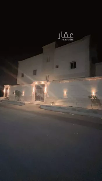 شقة للإيجار في شارع 21663137, حي النزهة, مدينة رابغ, منطقة مكة المكرمة صورة 2